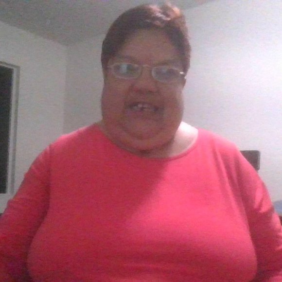 Meet your Posher, Kim - Picture 8 of 8